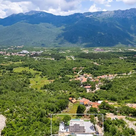 فيلة Rose In Zagvozd, Makarska Hinterland